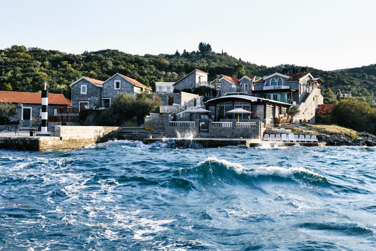 Luxury Sea Residence By Kristina Tivat Buitenkant foto